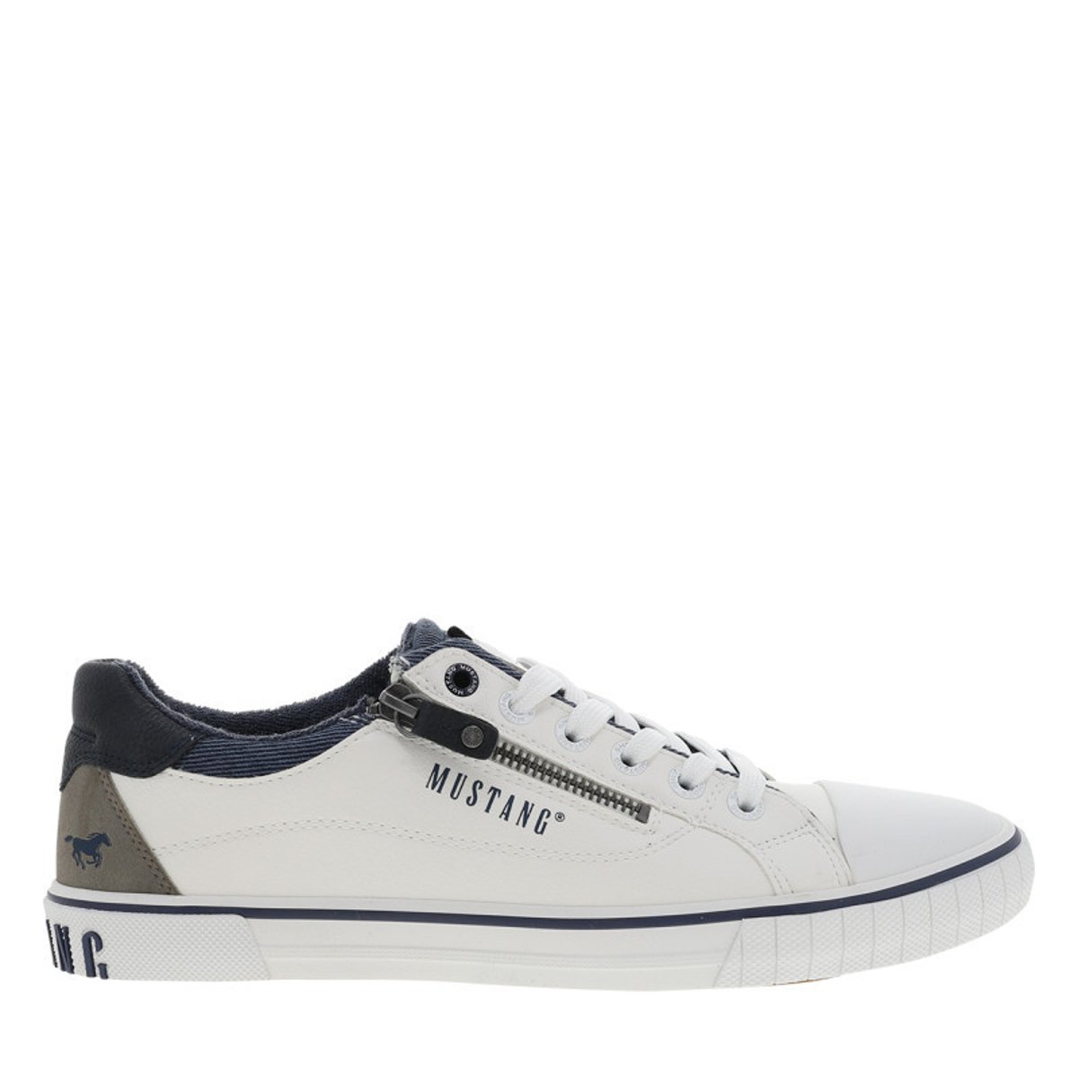 Tennis blanches à semelle plate avec des lacets et un zip latéral blanc, MUSTANG