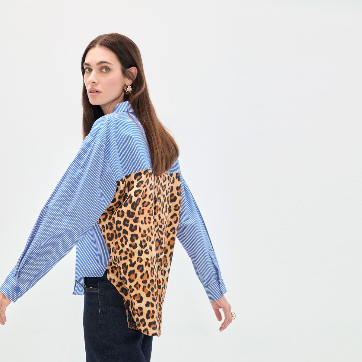 Chemise rayée à dos imprimé léopard bleu, LOLA CASADEMUNT