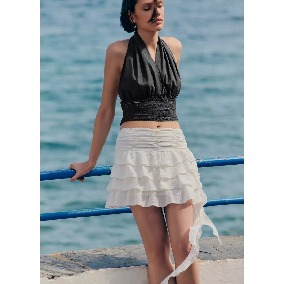 Top crop halter avec détails en crochet gris anthracite, MANGO TEEN
