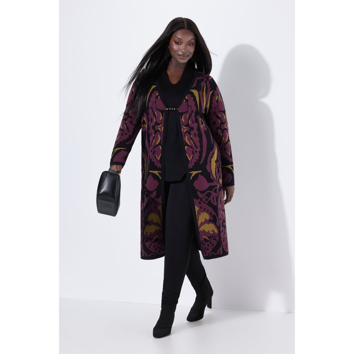 Long cardigan à encolure en V et manches noir, ULLA POPKEN