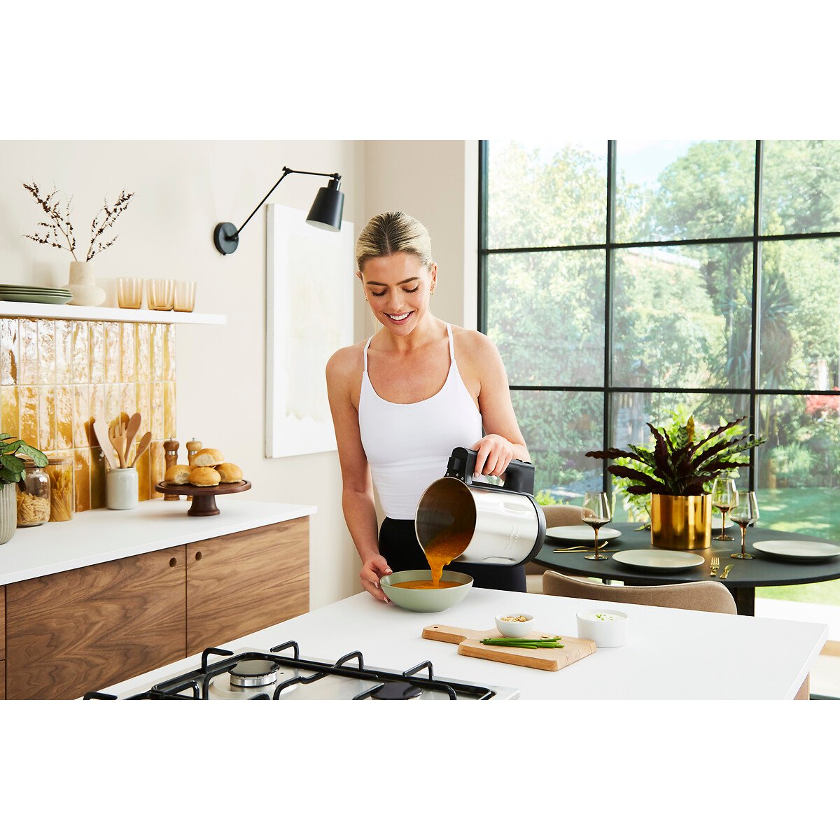 1.6L Saute & Soup Maker - 501014 black/red, MORPHY RICHARDS