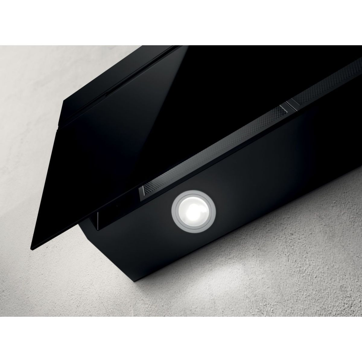 Hotte décorative murale inclinée STRIPE BL/A/60/LX noir, ELICA