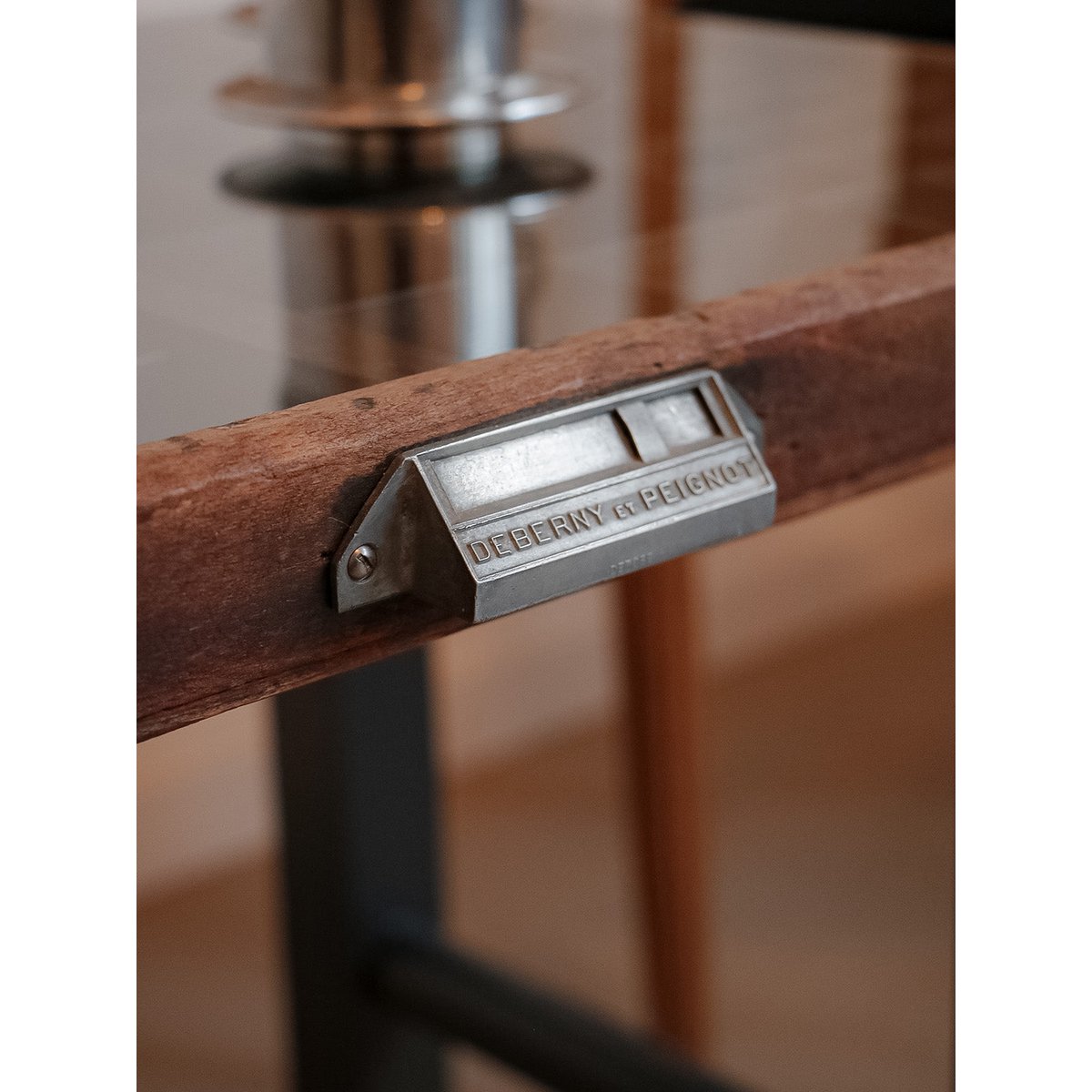 Table basse en bois Donna N°633 - Bon état noir, DEBONGOUT