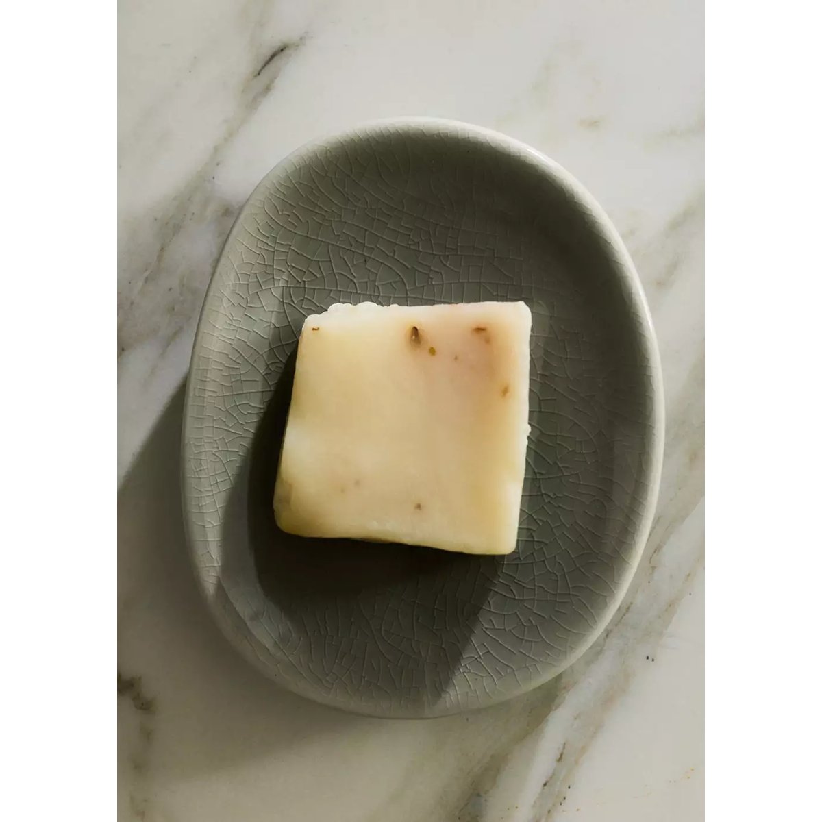 Porte-savon en céramique craquelée vert pastel, MANGO HOME