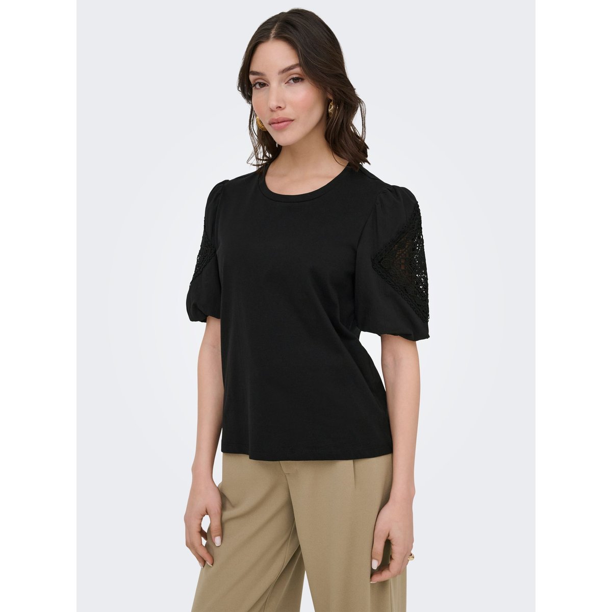 Top black 1, JDY