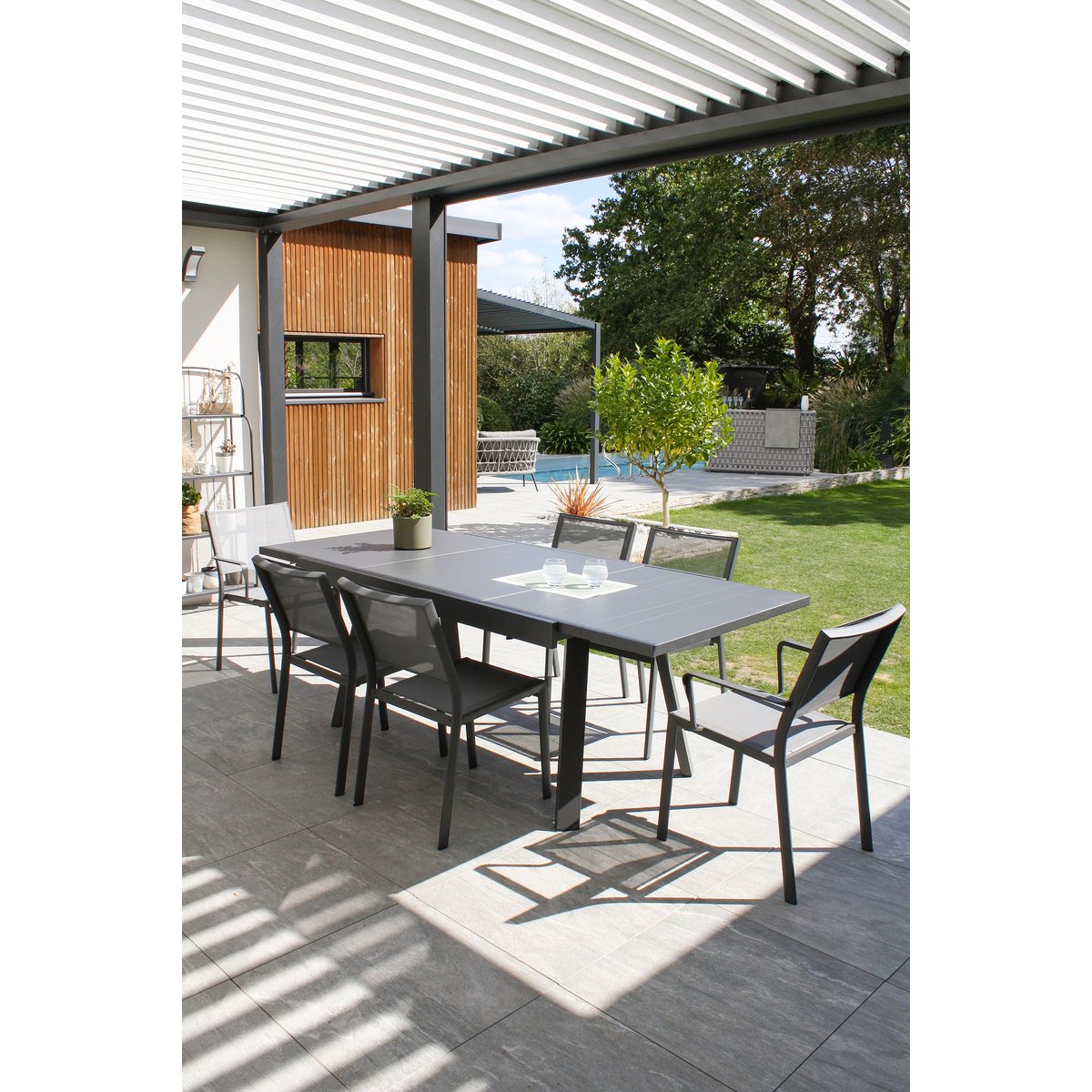Ensemble repas de jardin 6 places en aluminium  STOCKHOLM gris anthracite, DCB GARDEN
