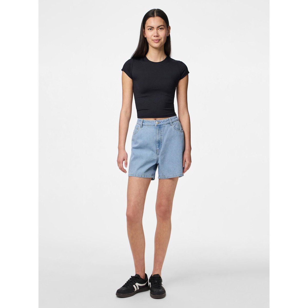 Shorts En Jean light blue denim, PIECES