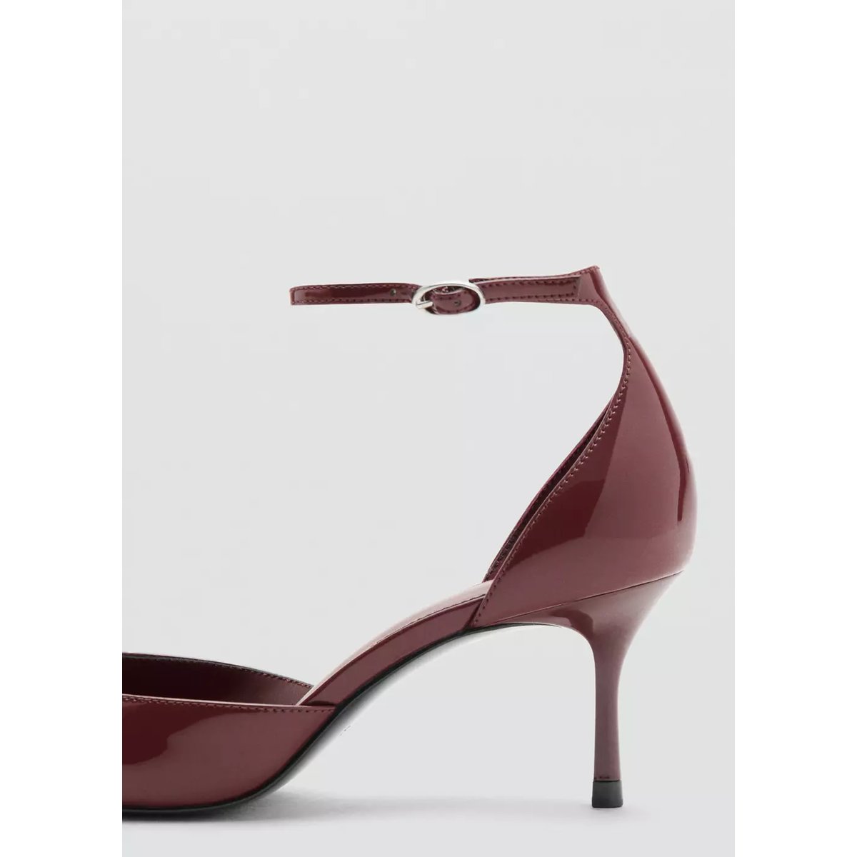 Chaussures talon kitten boucle marron, MANGO