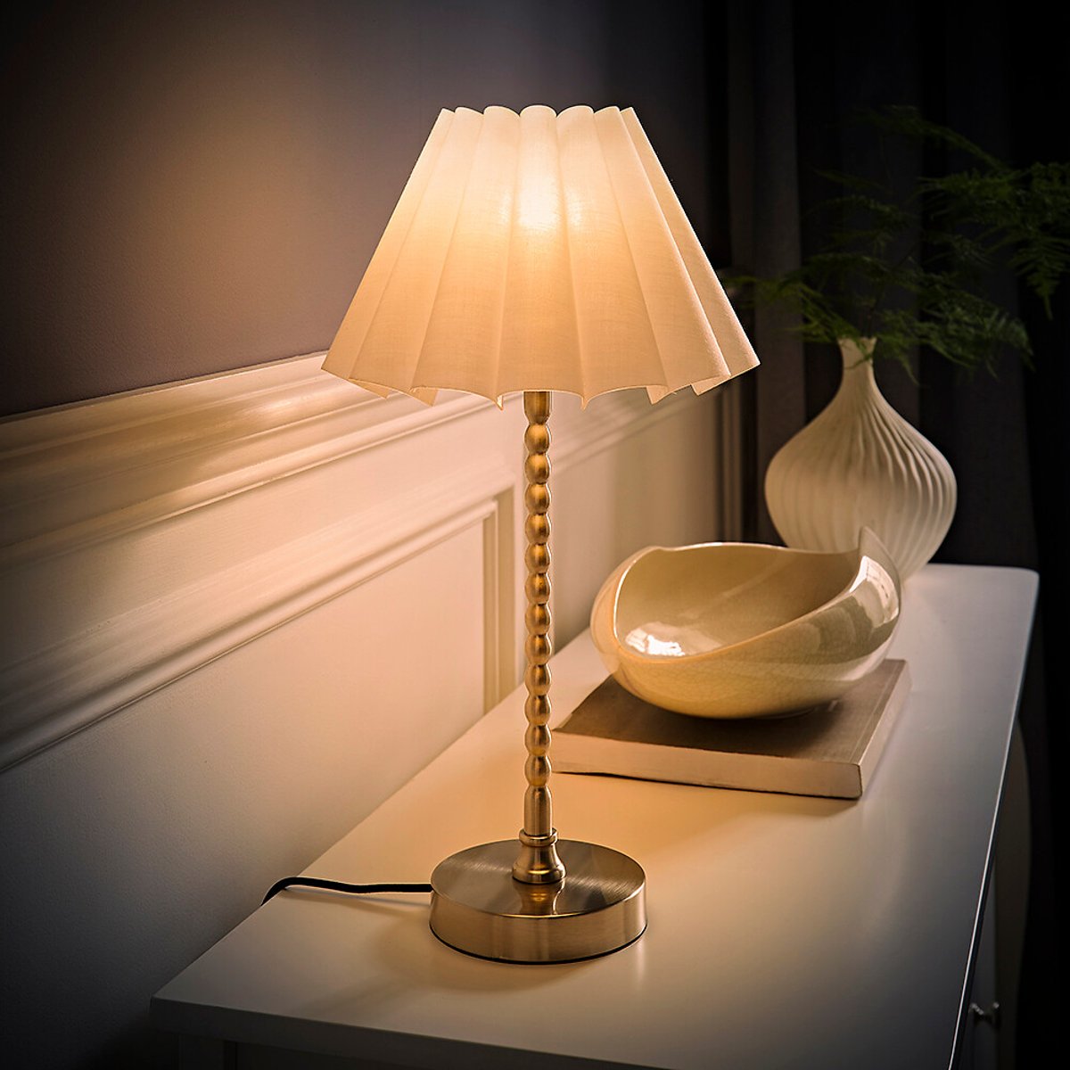 Max Bobble Table Lamp with Scallop Pleated Shade in Brushed Chrome silver-coloured, SO'HOME