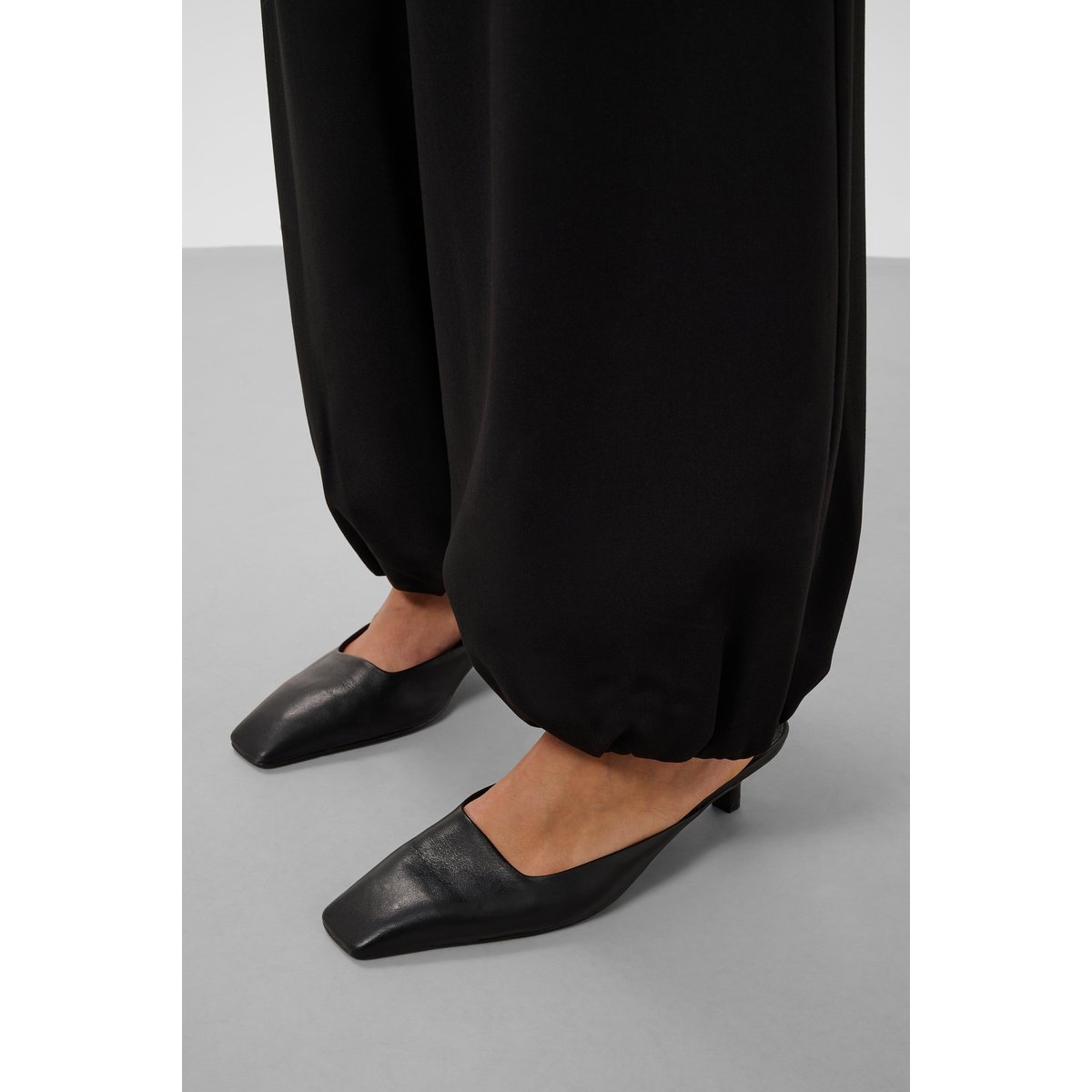 Pantalon de costume noir, SOAKED IN LUXURY