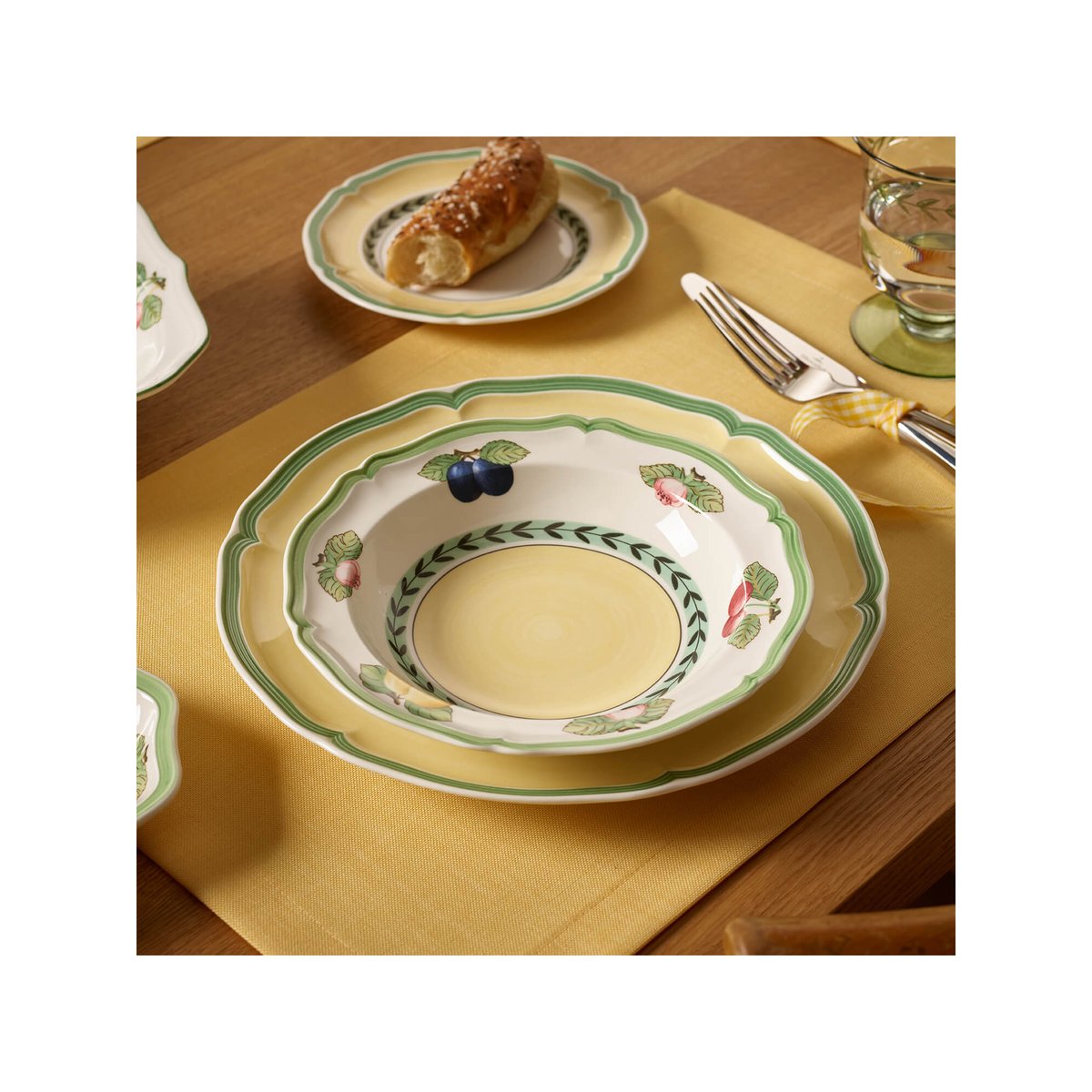 Plat Creux De Service FRENCH GARDEN multicolore, VILLEROY & BOCH