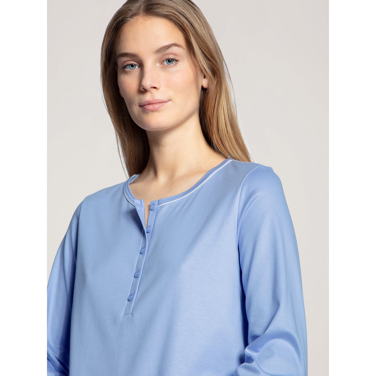 Pyjama manches longues Coton NIGHT LOVERS bleu lapis foncé, CALIDA
