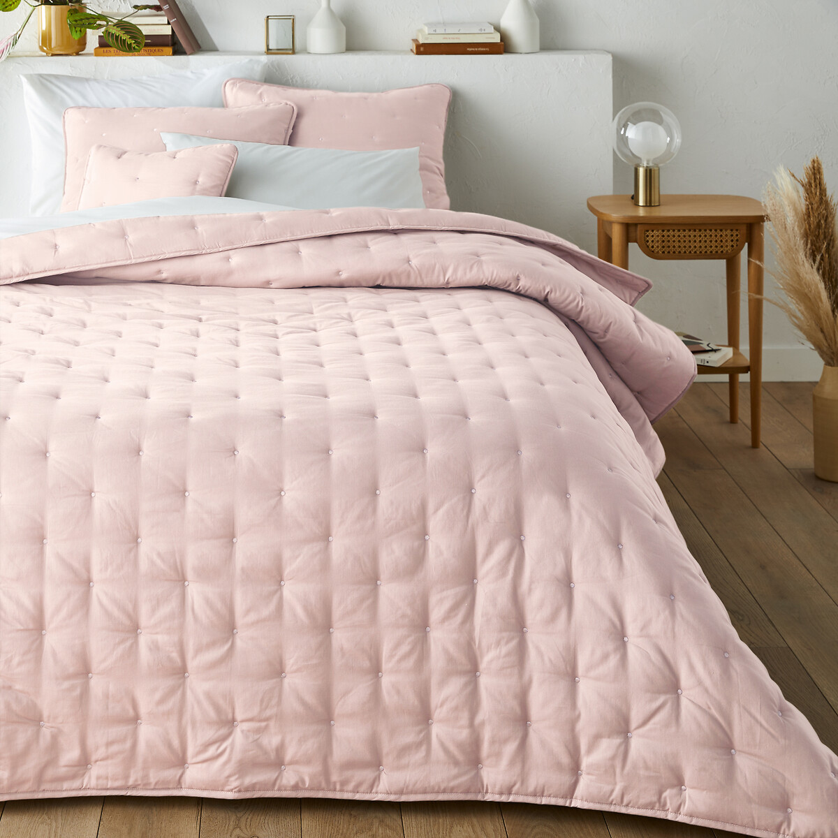 Couvre lit boutis matelassé brodé, Aéri rose poudrée/galet, LA REDOUTE INTERIEURS