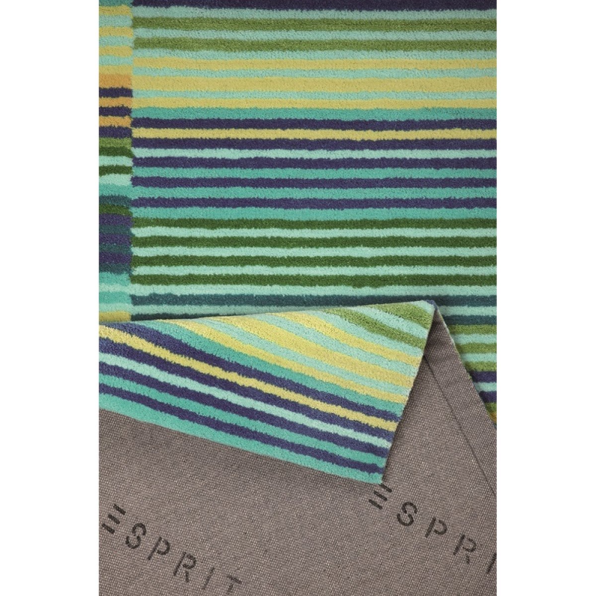 Tapis tufté rayures géométriques , COLORPOP vert, ESPRIT