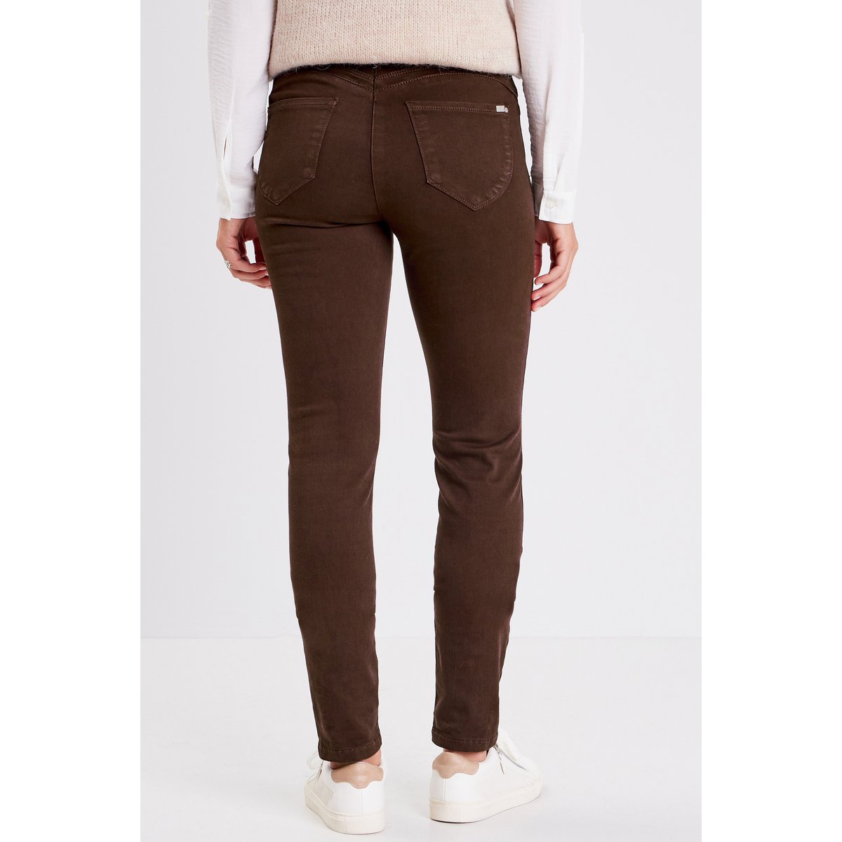 Jean magique ajusté taille standard marron foncé, BREAL