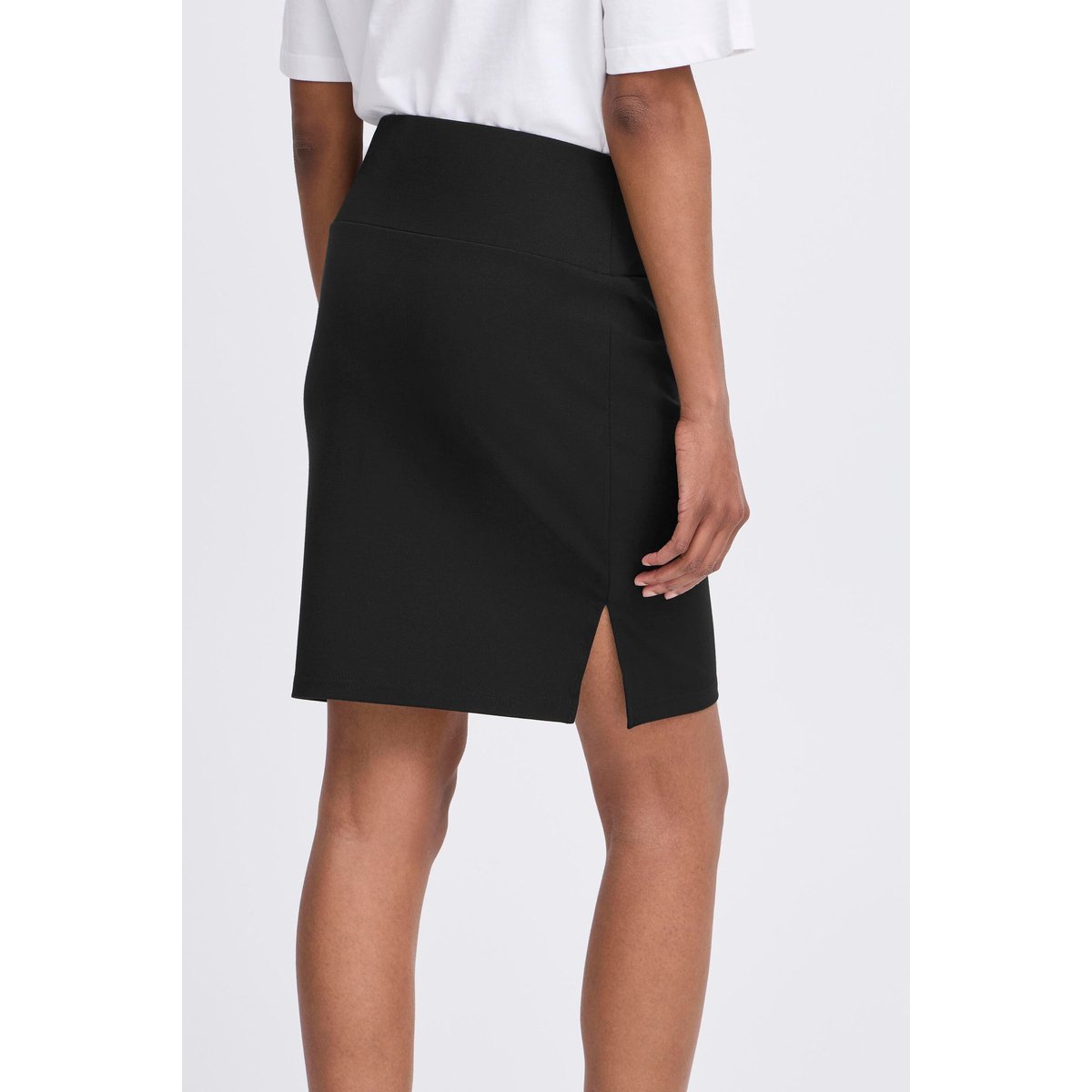 Jupe coupe serré, longueur aux genoux, taille haute noir, B.YOUNG