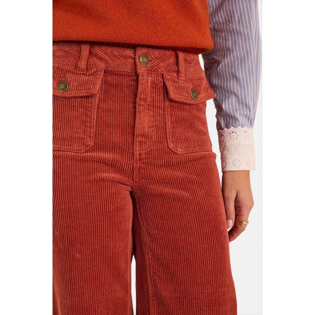 Pantalon en velours vert sauge de coton mélangé STELLA BIS paprika, Maison 123