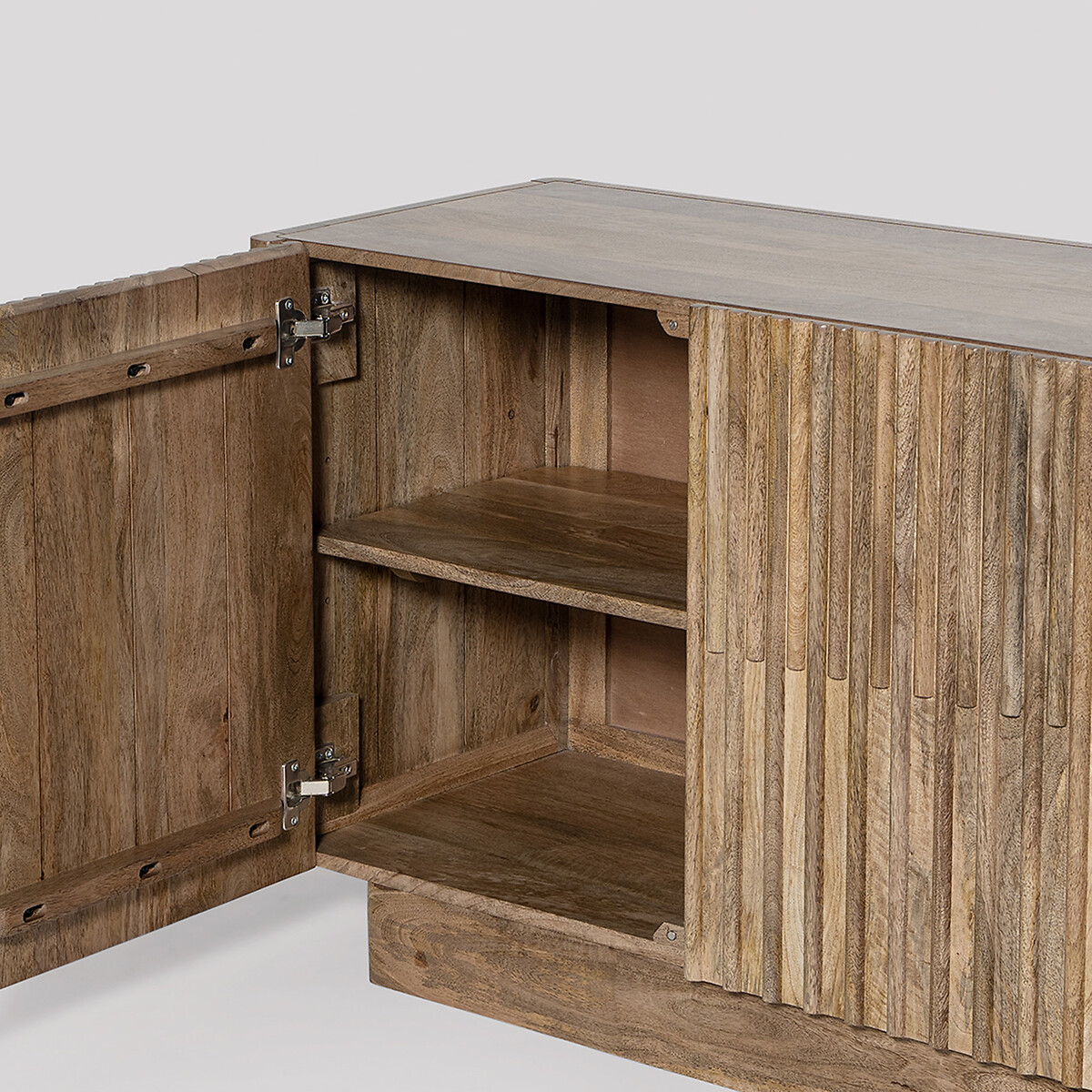 Hampstead Mango Wood 3 Door Sideboard light wood, SWOON