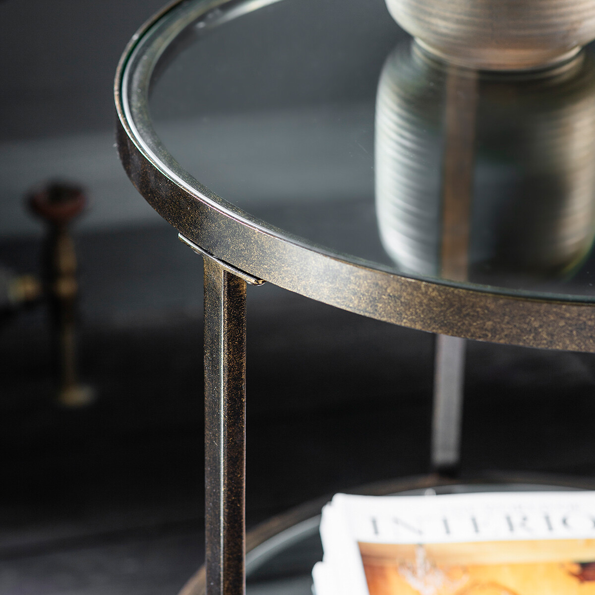 Hana Luxe Round Glass & Mirror Two Tier Side Table bronze, ÉDITÉ