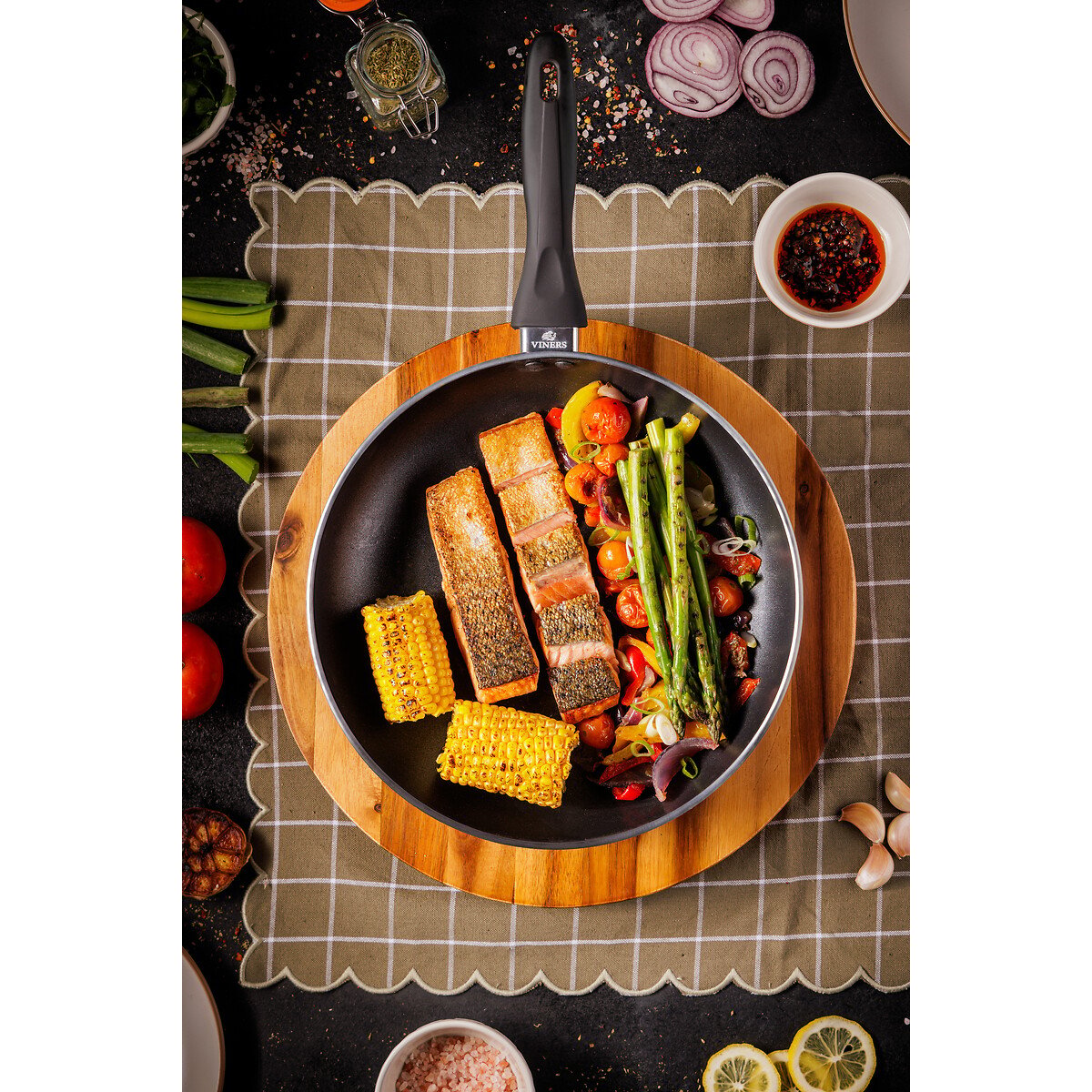 Select 28cm Aluminium Frying Pan black, VINERS