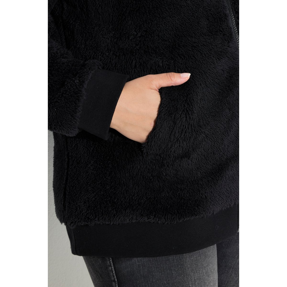 Veste à capuche en polaire bouclée noir, ULLA POPKEN