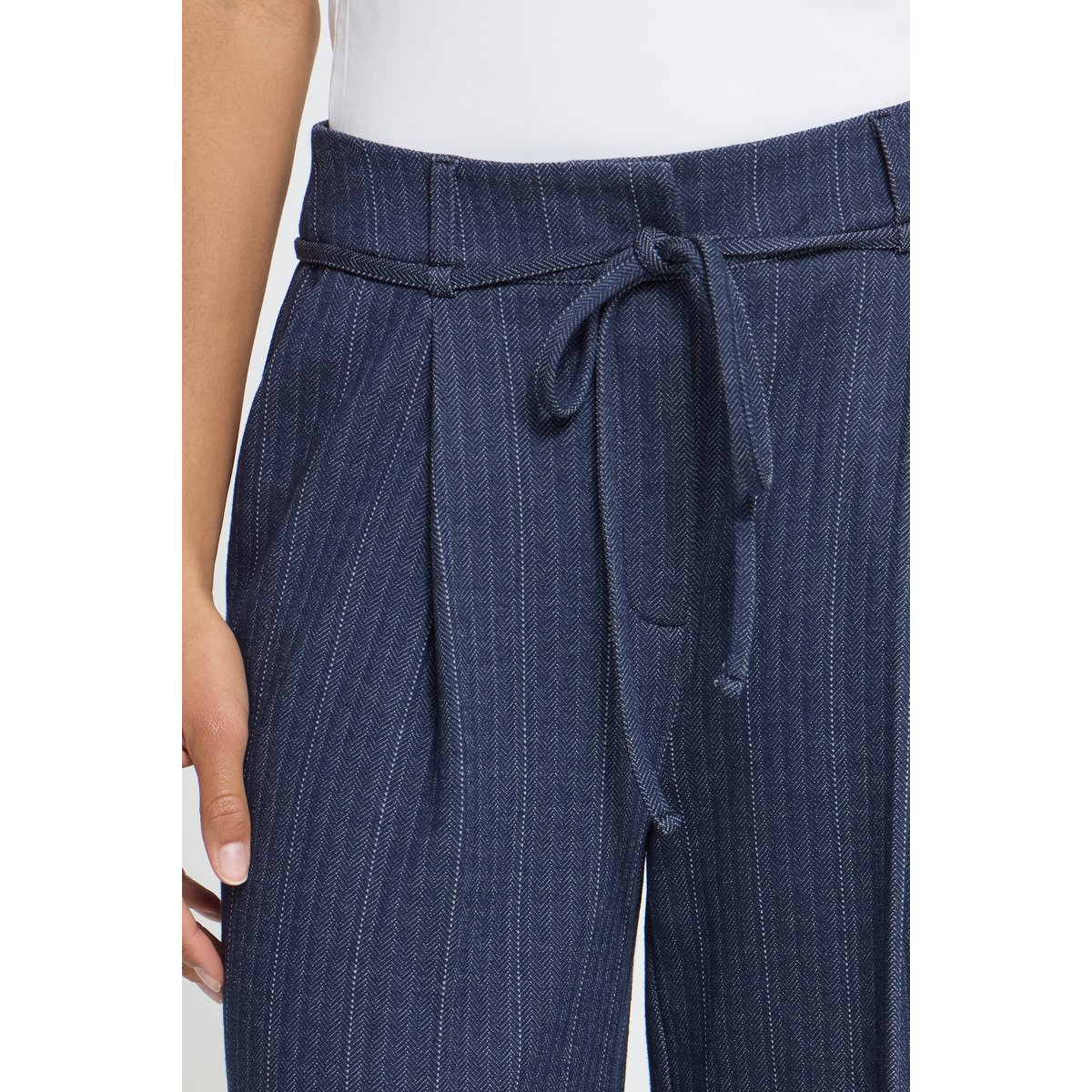 Pantalon décontracté bleu dark blue jacquard stripe, ICHI