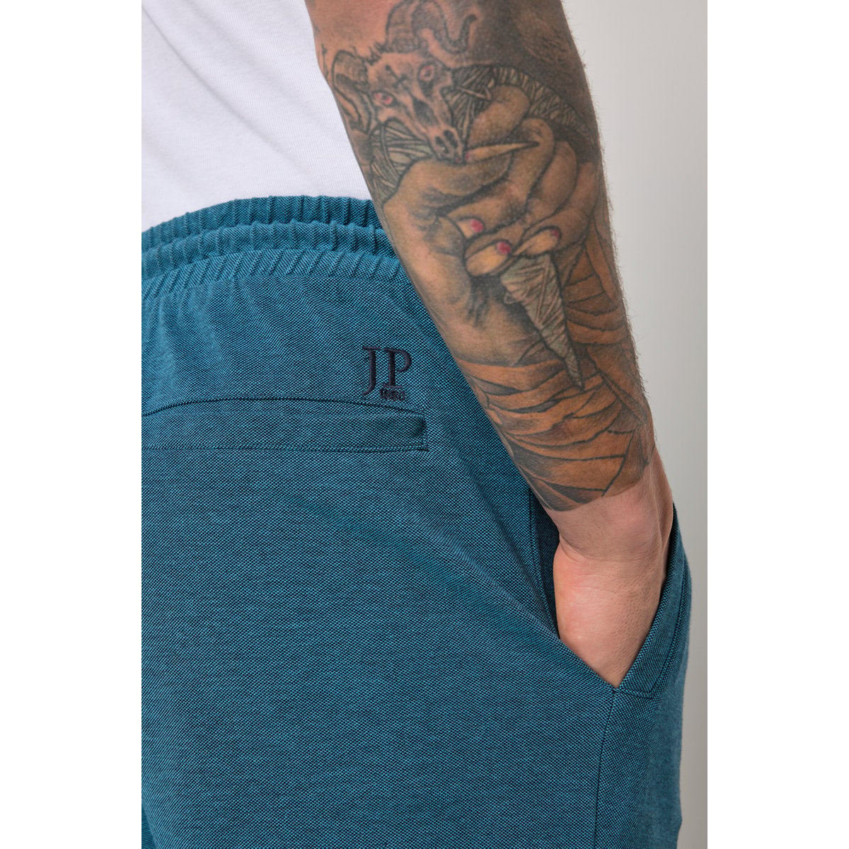Bermuda en piqué TwoTone (ton sur bleu marine, JP1880