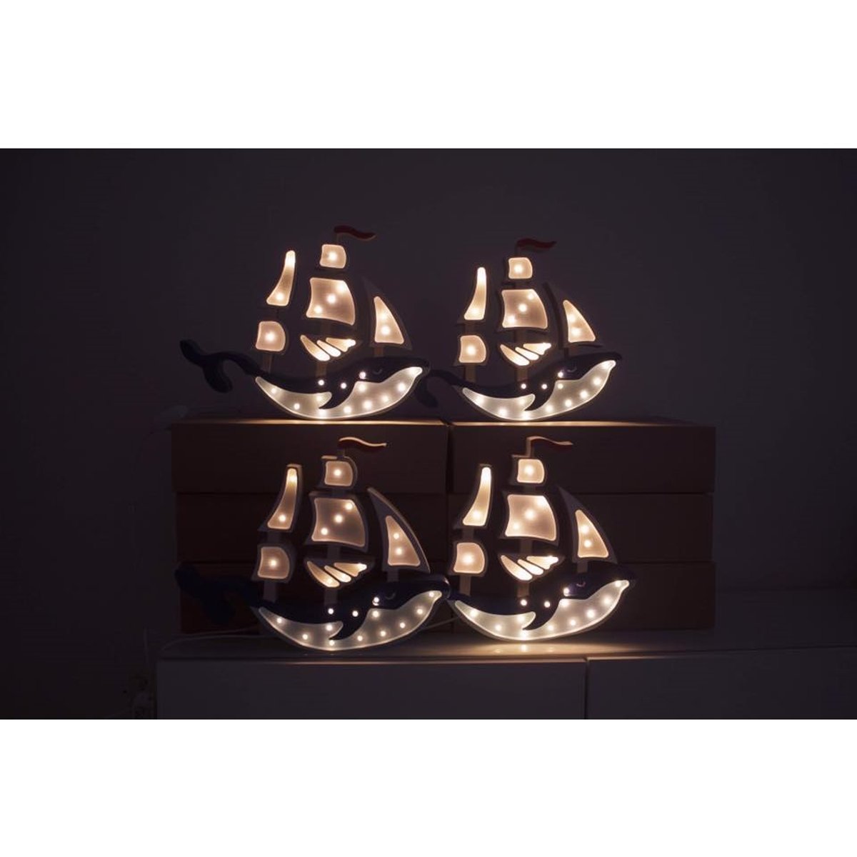 Lampe Veilleuse Navire bleu marine, LITTLE LIGHTS