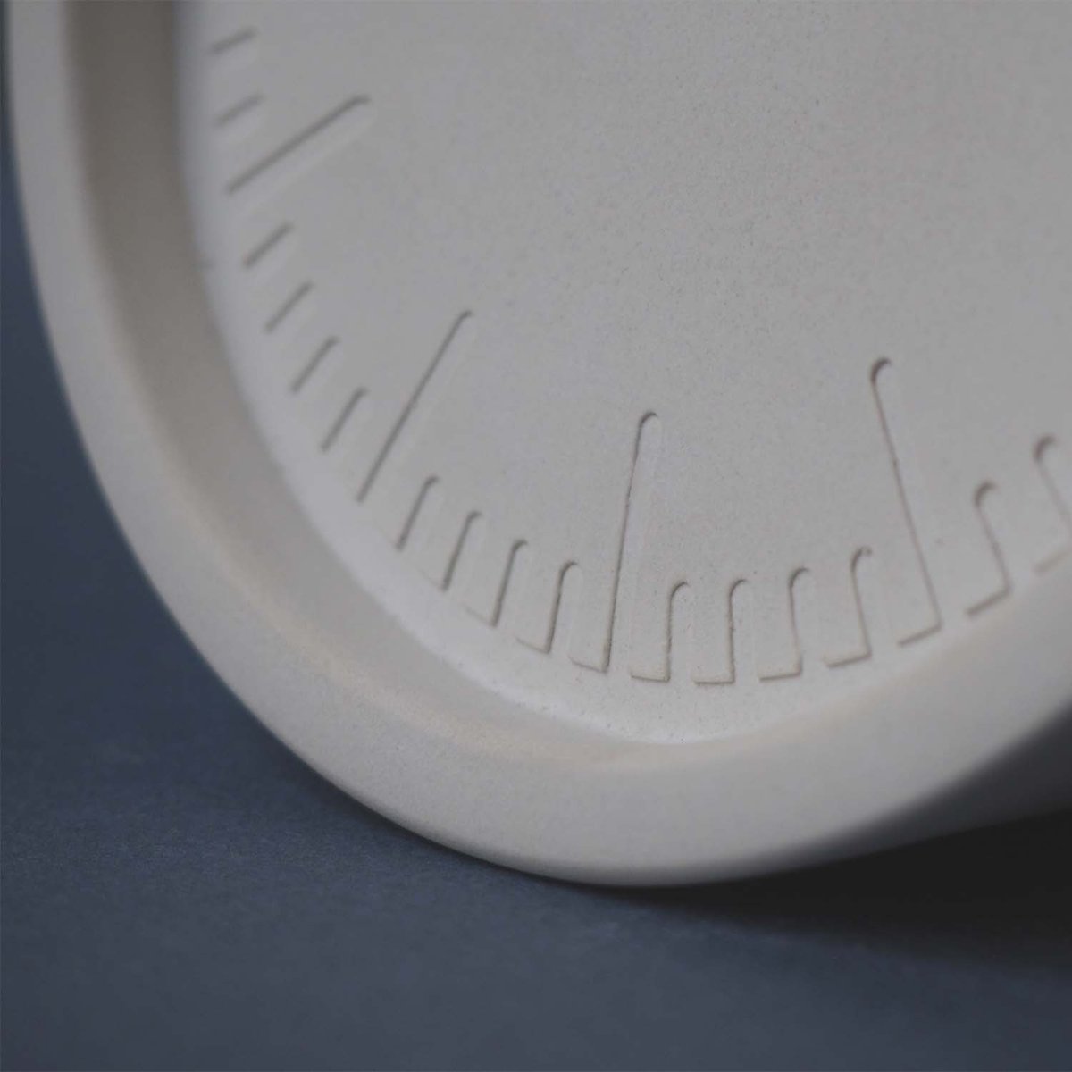 Horloge béton - TEMPO blanc, GONE'S
