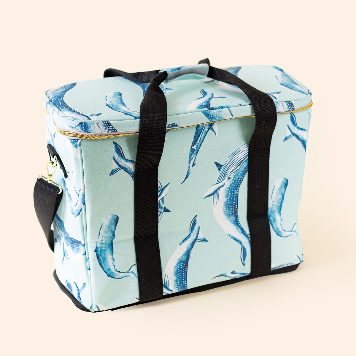 26L Cooler Bag in Whale Print blue, YVONNE ELLEN