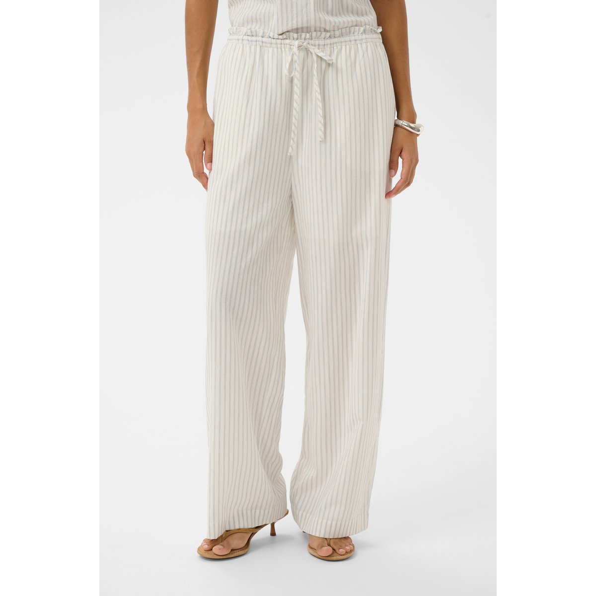 Pantalon Casual blanc blue white w. blue stripes, SOAKED IN LUXURY