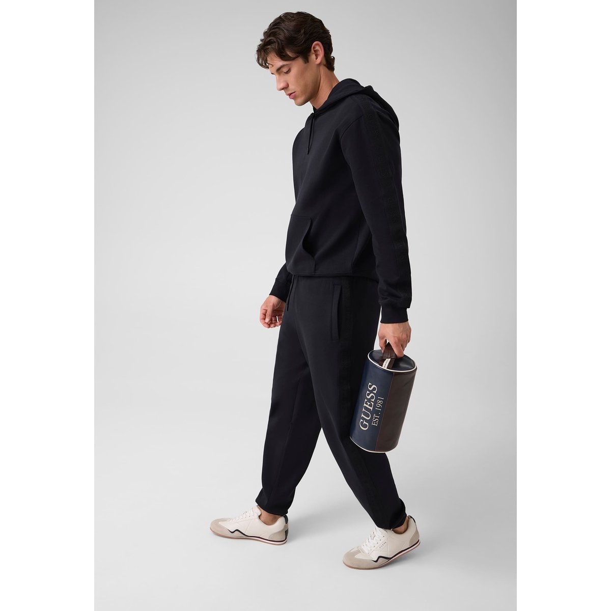 Sweatshirt Avec Bandes Latérales noir, GUESS