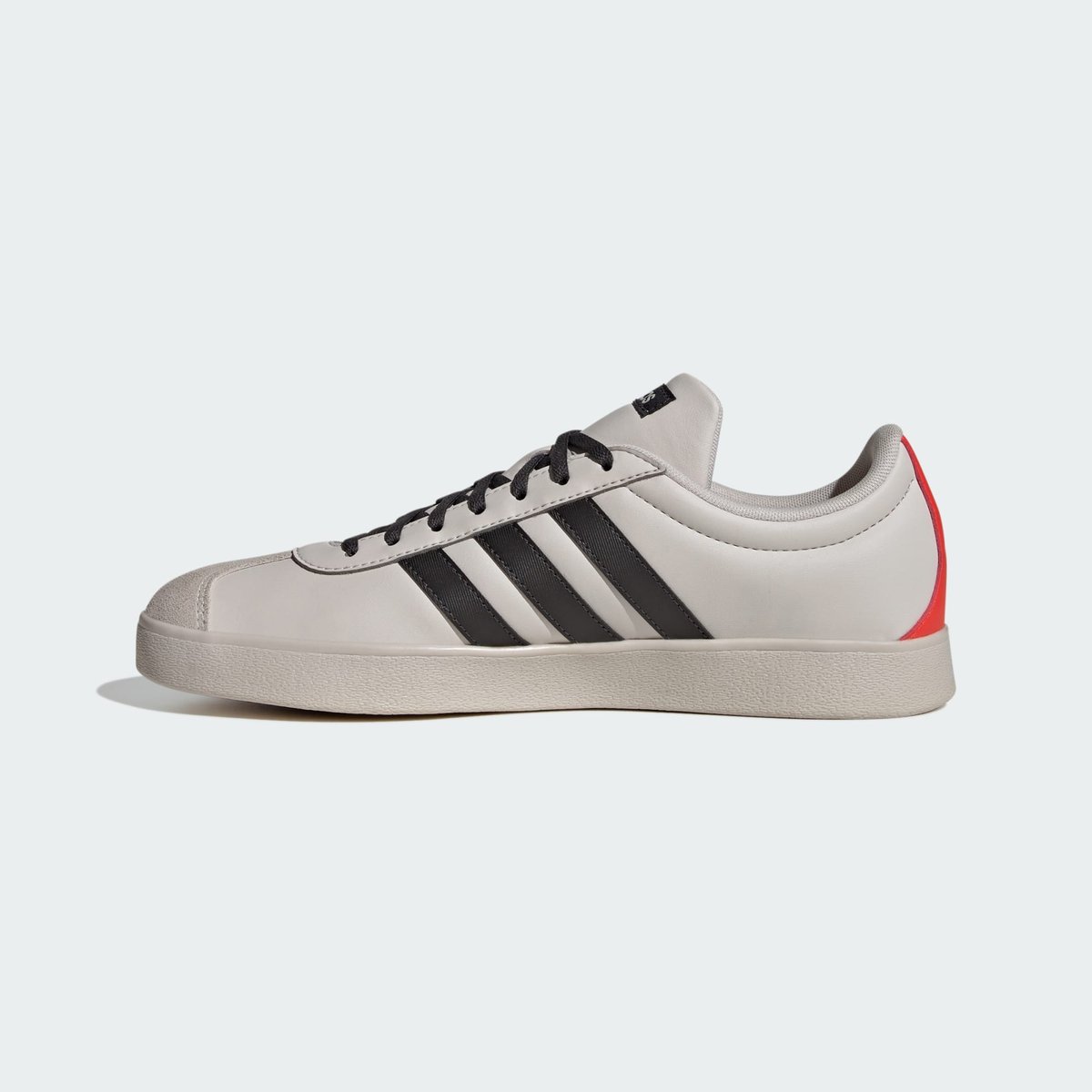Chaussure Vl Court Audi Revolut F1 Team Chaussure Vl Court Audi Revolut F1 Team chalk pearl / utility black / hi-res red, adidas Performance