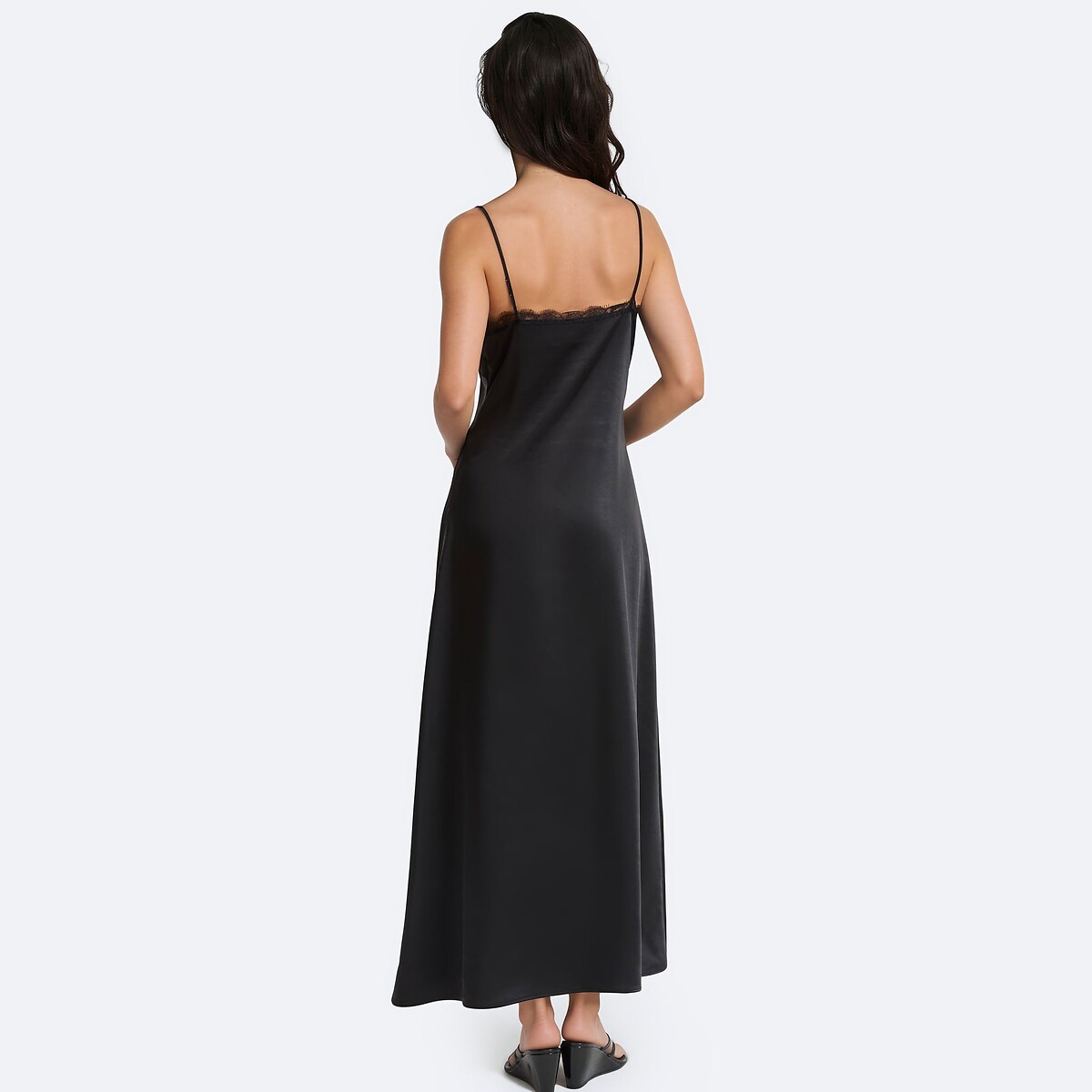 Vestido largo de satén con tirantes finos y encaje negro, LA REDOUTE COLLECTIONS
