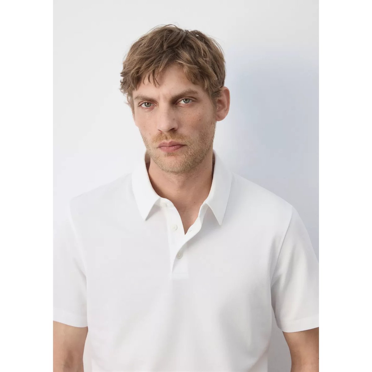 Polo slim fit en piqué de coton mélangé blanc, MANGO MAN