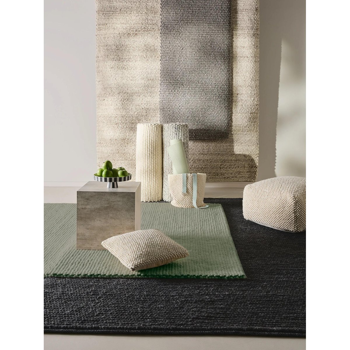 Tapis de laine tissé main BEADS crème, BENUTA