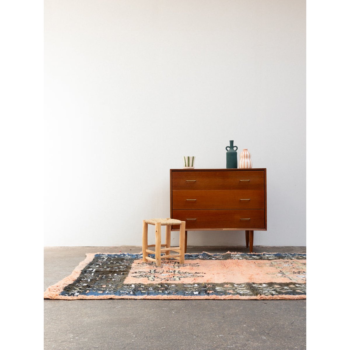 Grand tapis bleu et saumon en laine Olivier N°41 - Bon état bleu, DEBONGOUT