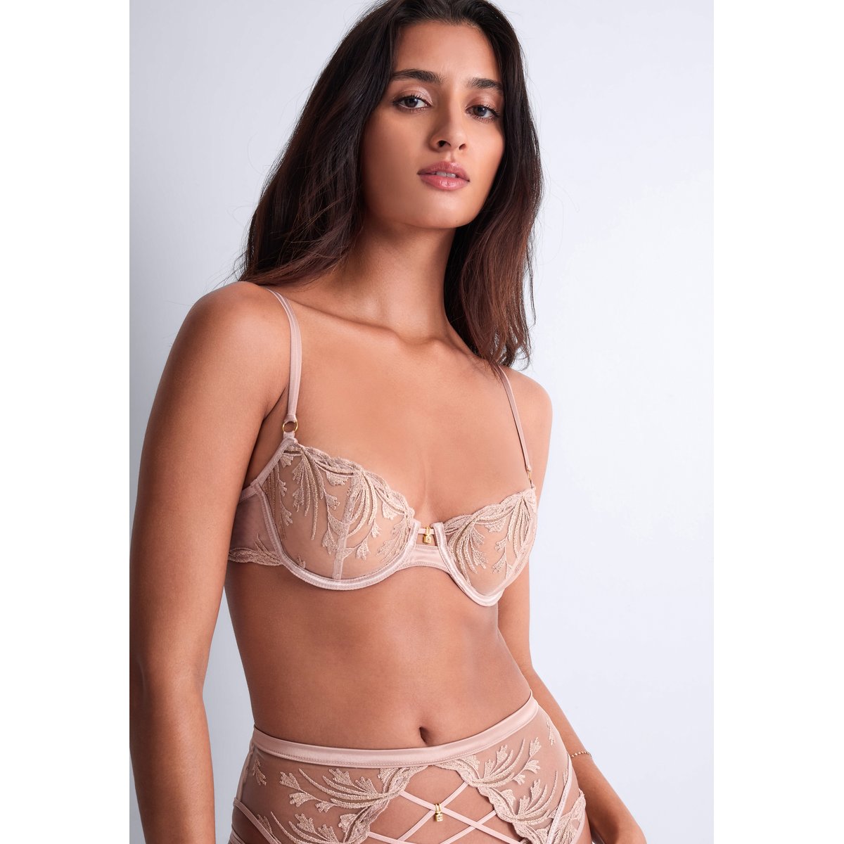 Soutien gorge Corbeille avec armatures Cosmic Romance rose, AUBADE