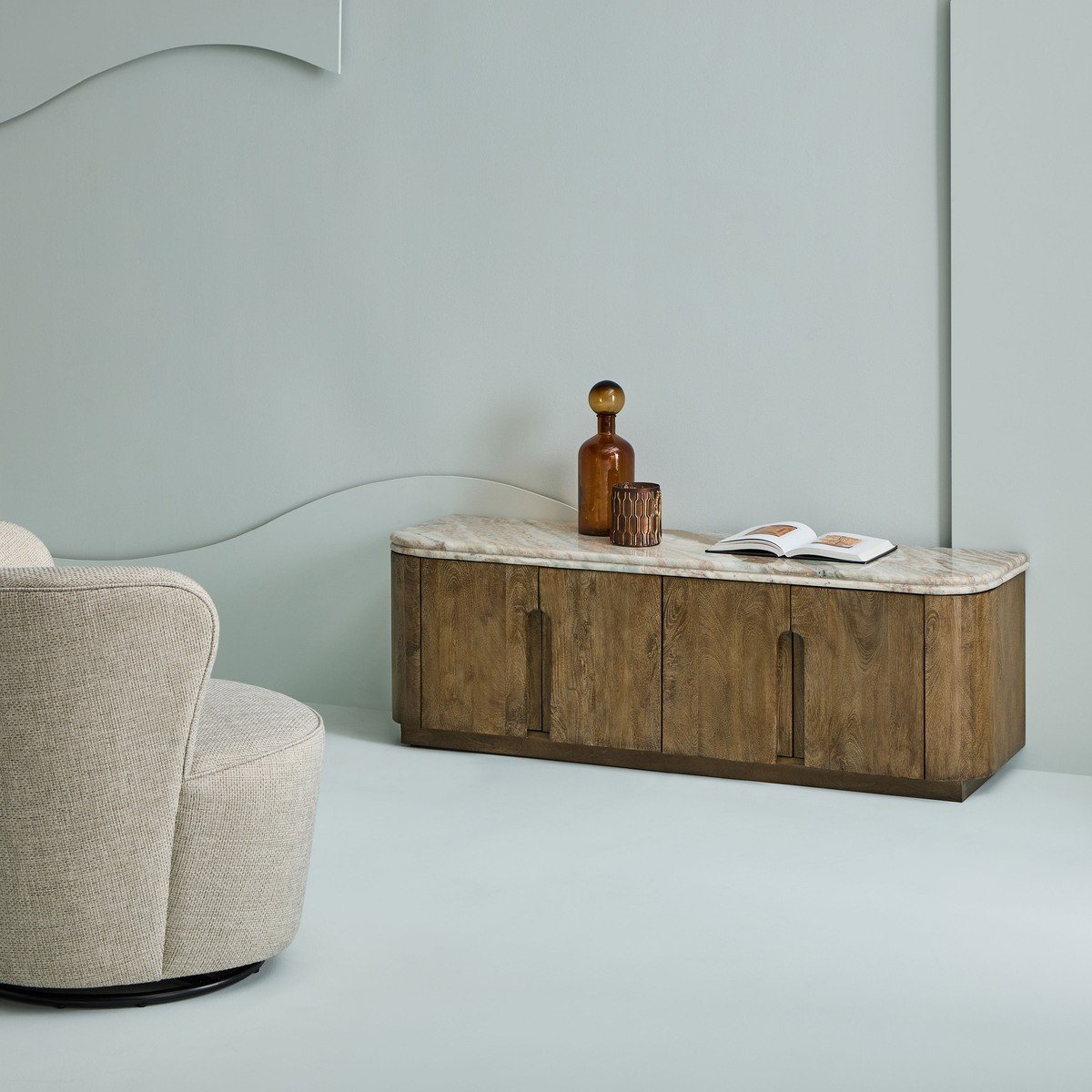 Meuble TV en bois massif et marbre BUREN beige, SIGNATURE