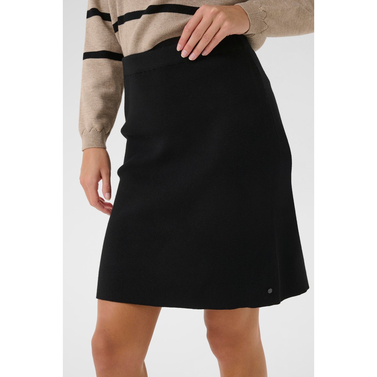 Jupe noir, CREAM