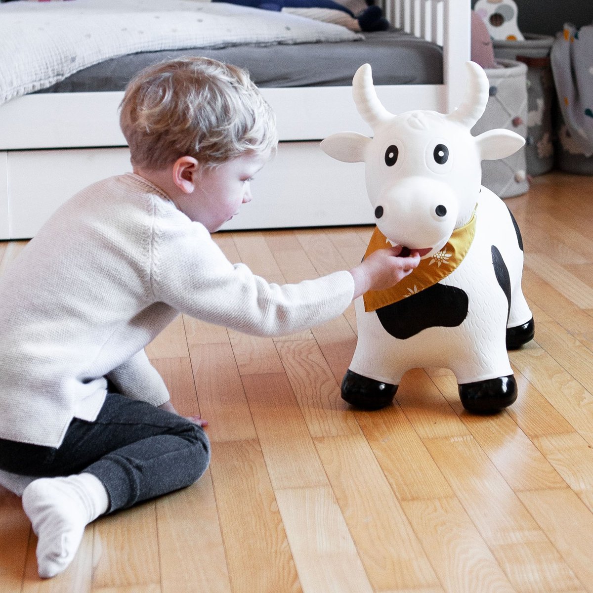 porteur gonflable,  Vache noir, KINDSGUT