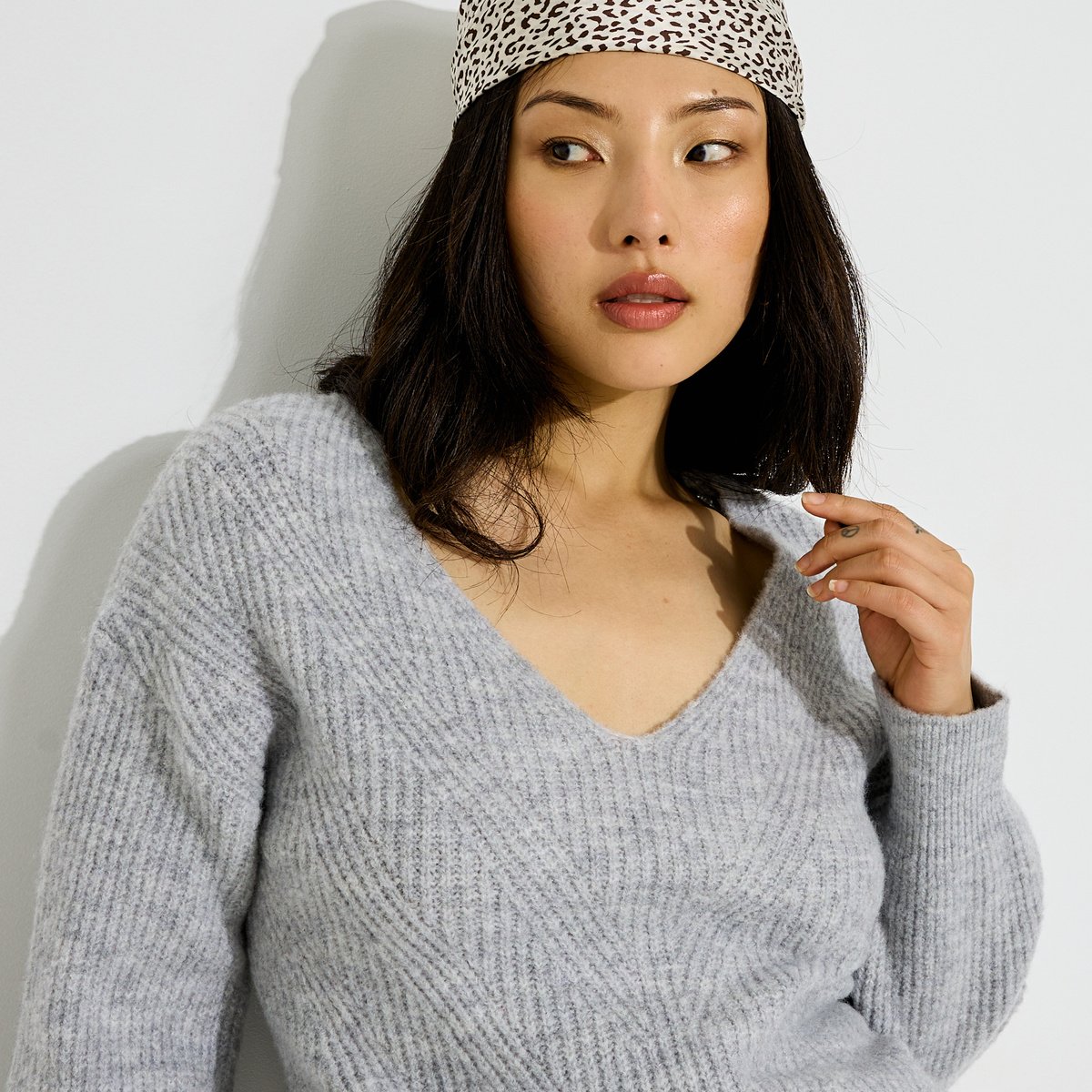 Pull col V motifs chevrons gris, GRAIN DE MALICE