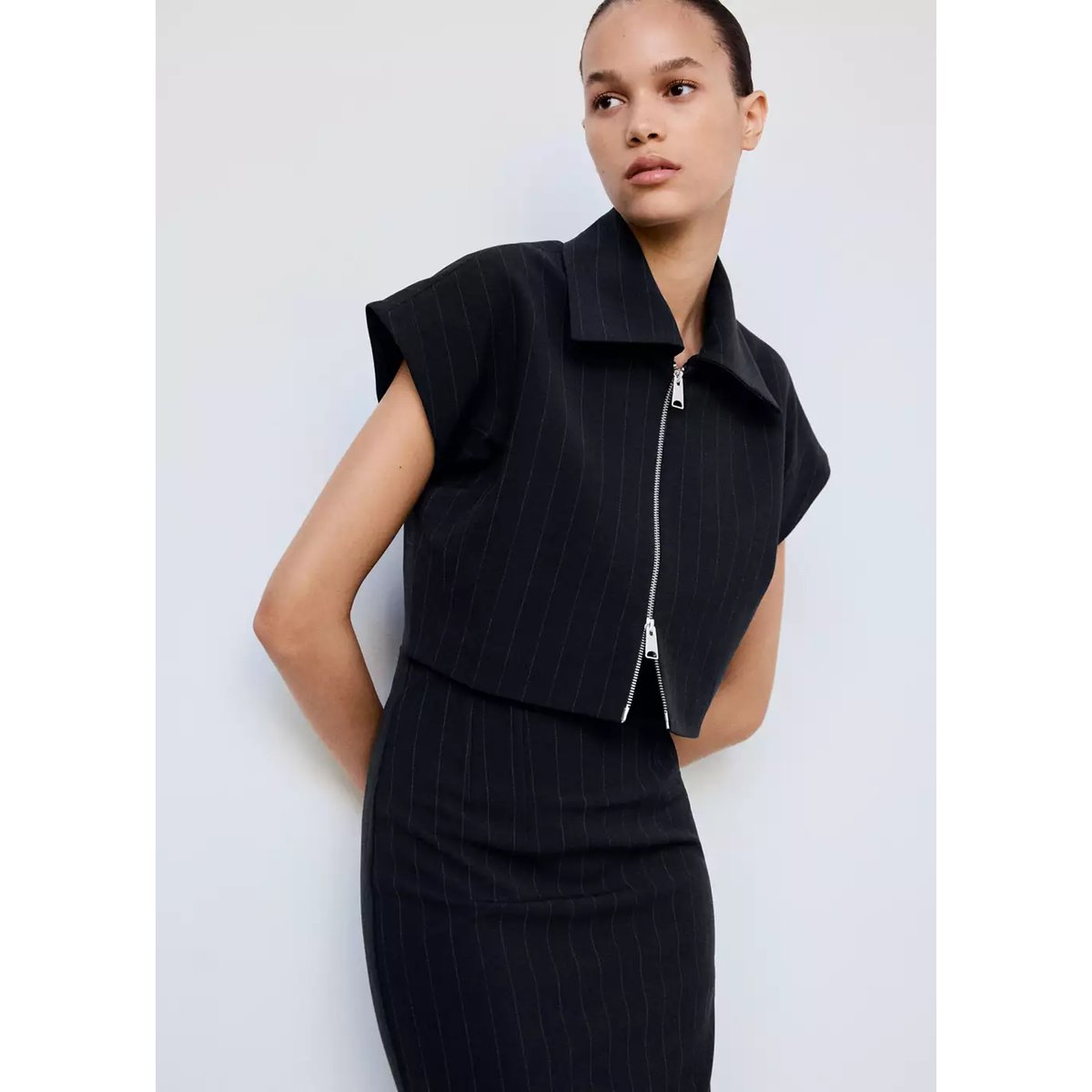 Jupe midi fines rayures bleu marine, MANGO