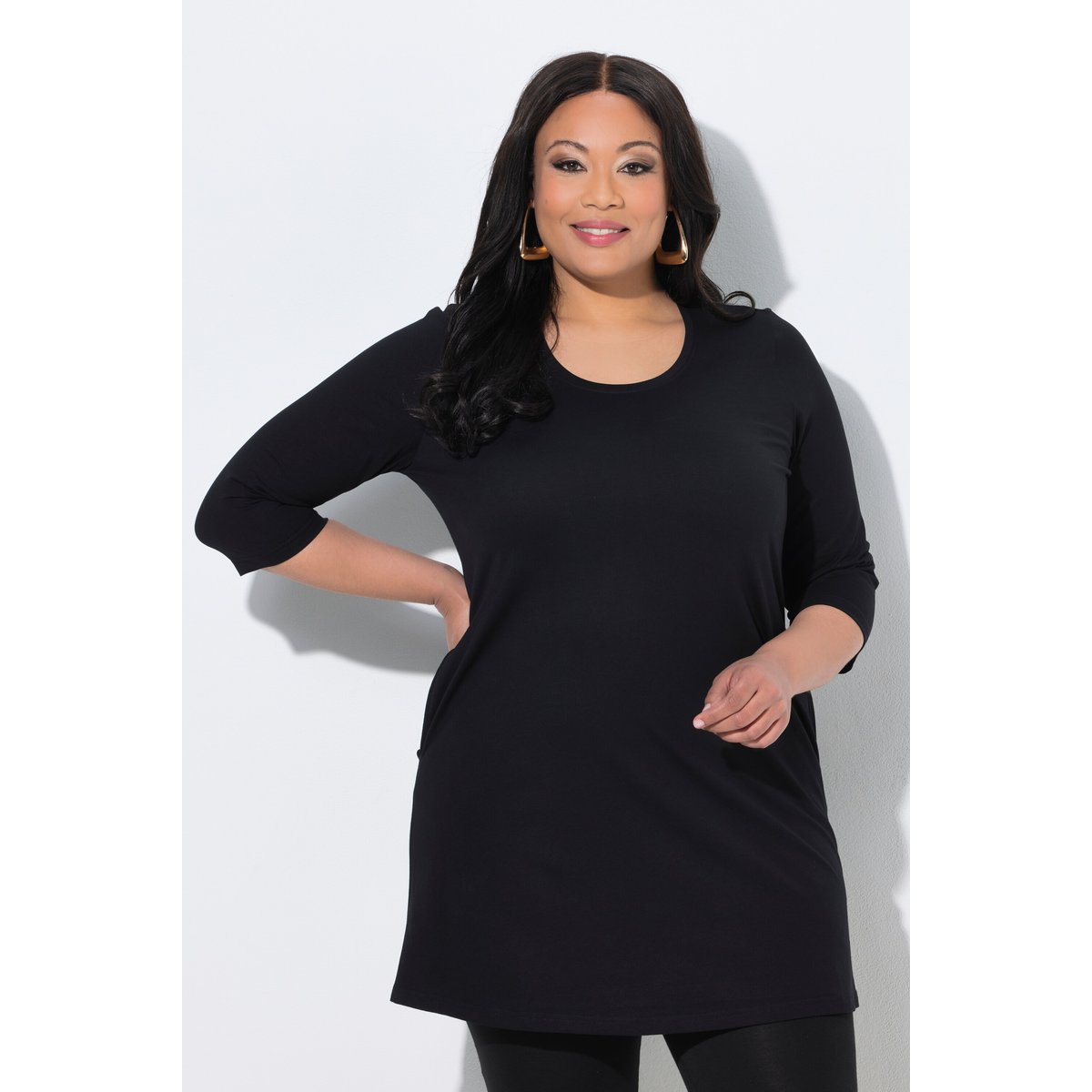 T-shirt long, coupe en A, col rond noir, ULLA POPKEN