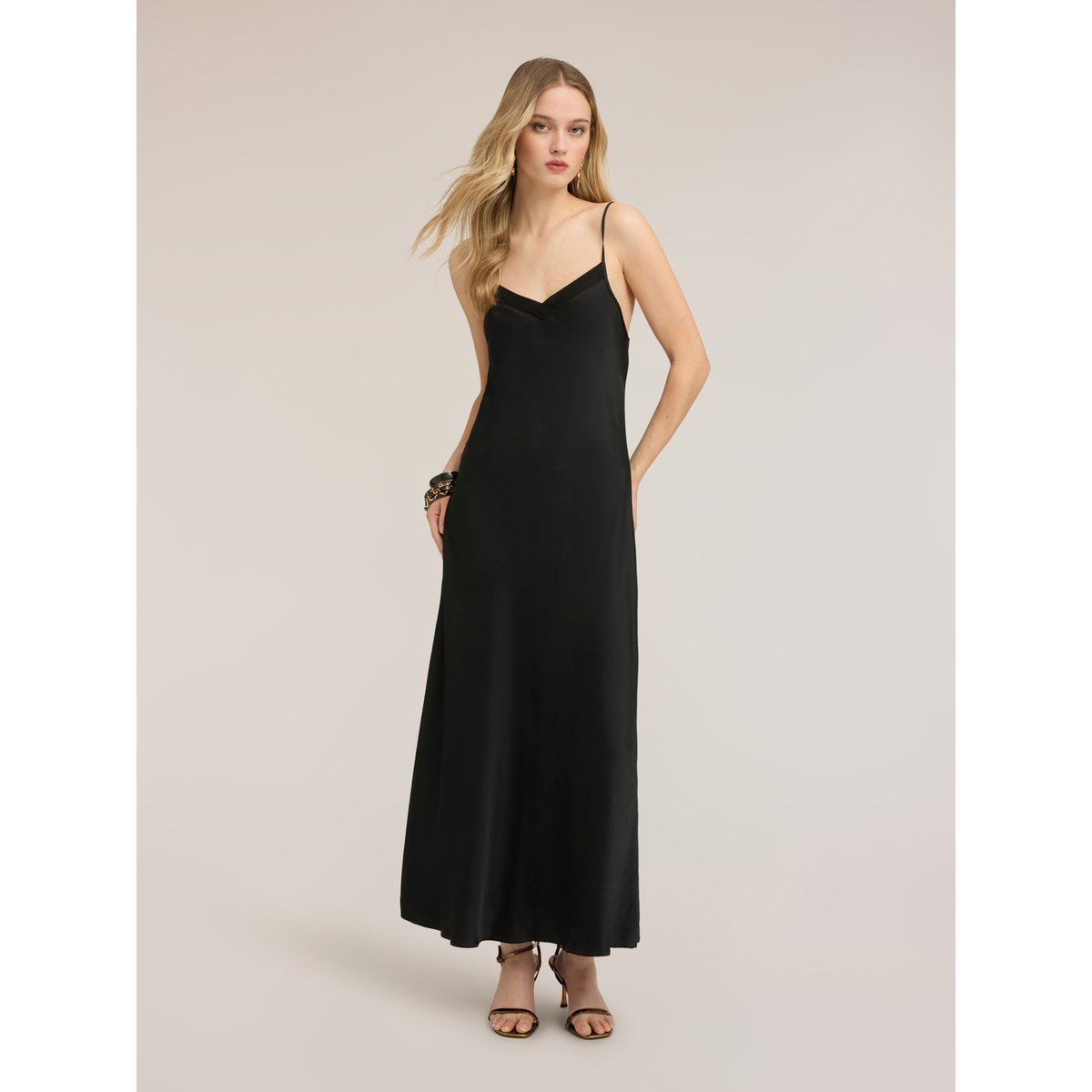 Robe longue lingerie noir, MOTIVI