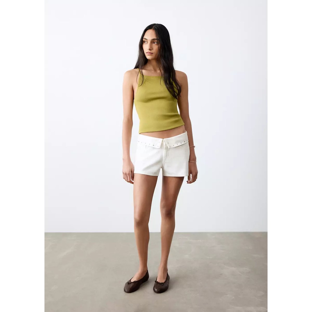 Mini short revers à clous blanc cassé, MANGO TEEN
