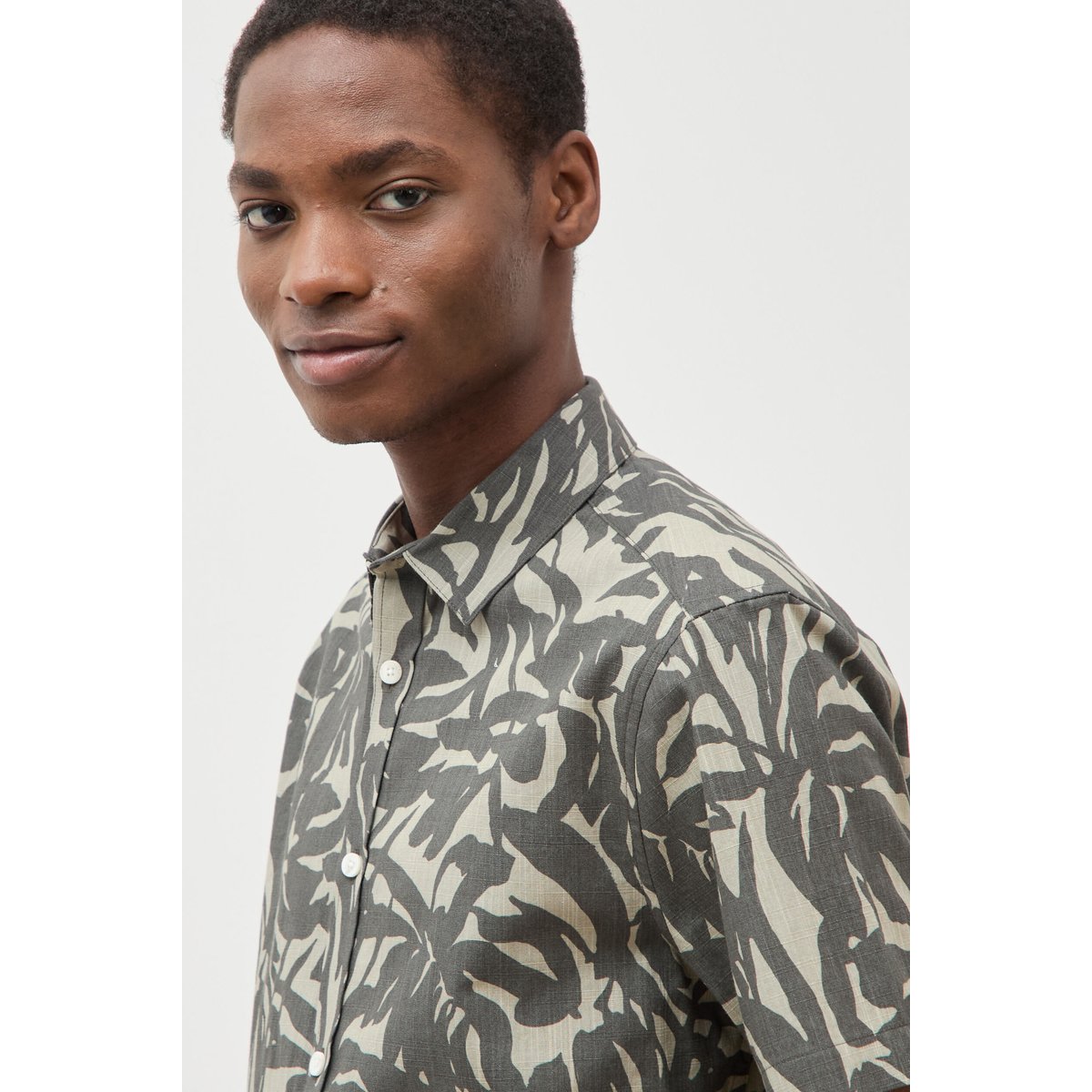 Chemise manches courtes vert kaki fonce, BONOBO