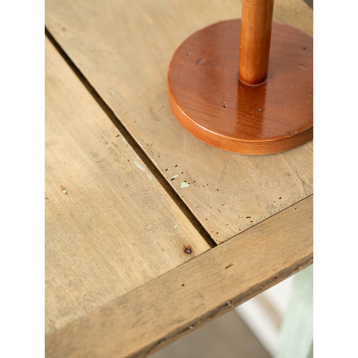 Table à manger de ferme en bois Romy N°1571 - Bon état bois clair, DEBONGOUT