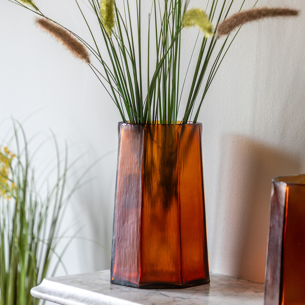 Organic Faceted 26cm Hurricane in Amber brown , ÉDITÉ