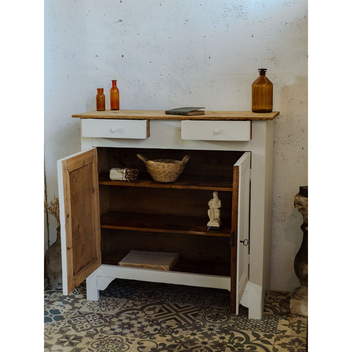 Buffet en bois blanc Gilbert N°1655 - Bon état blanc, DEBONGOUT